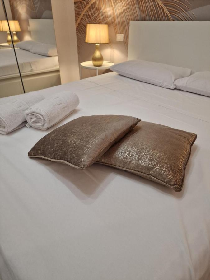Villa Eden, Bed And Breakfast Чинизи Экстерьер фото