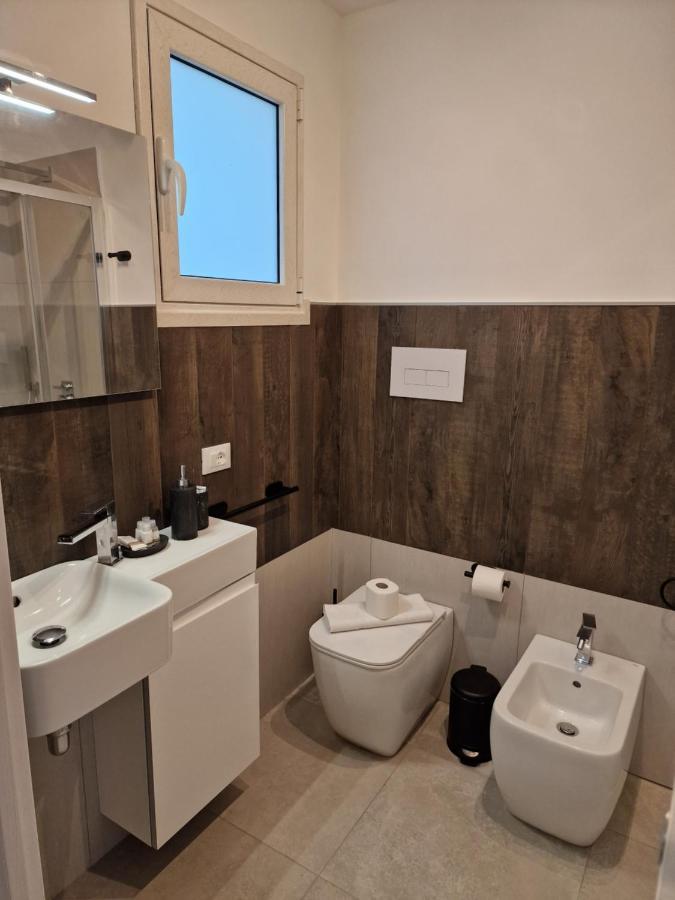 Villa Eden, Bed And Breakfast Чинизи Экстерьер фото